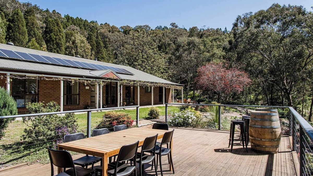 Central Mudgee House | Omaroo A Homestead Escape amongst Rolling Hills