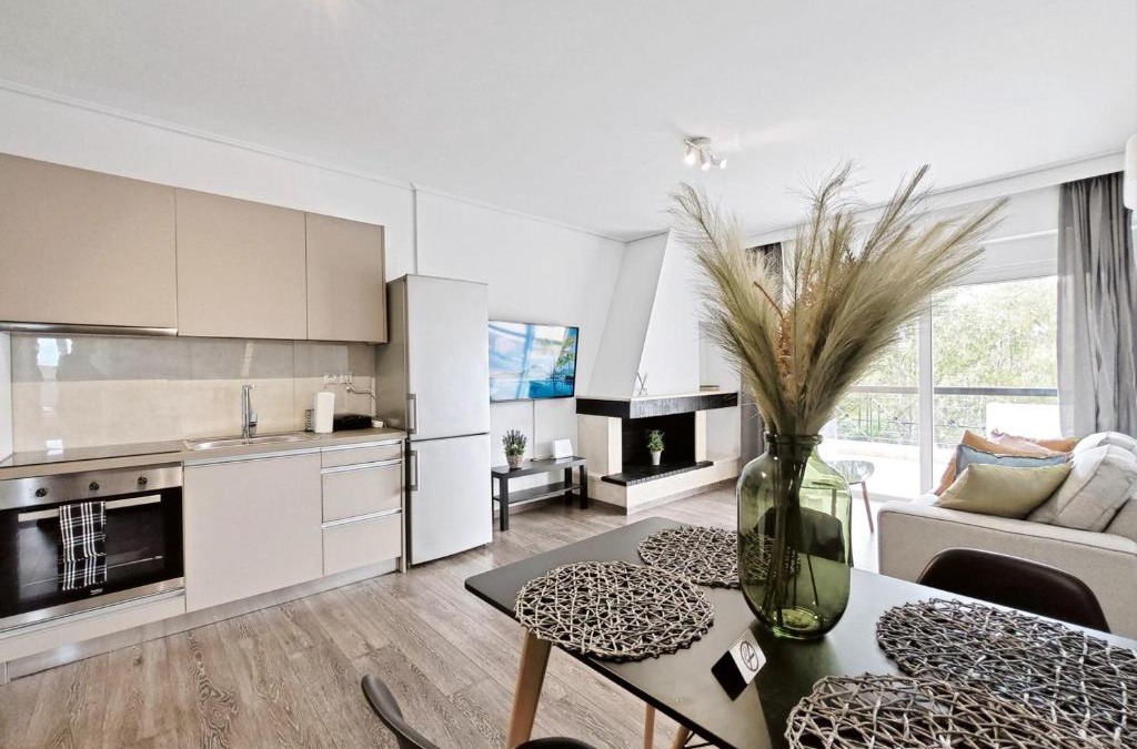 Marousi Apartment | Omorfokklisias by Verde Apartments