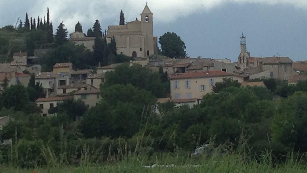 Saint-Michel-l'Observatoire House | On a Luberon hillside, a bright, spacious village house with great views.