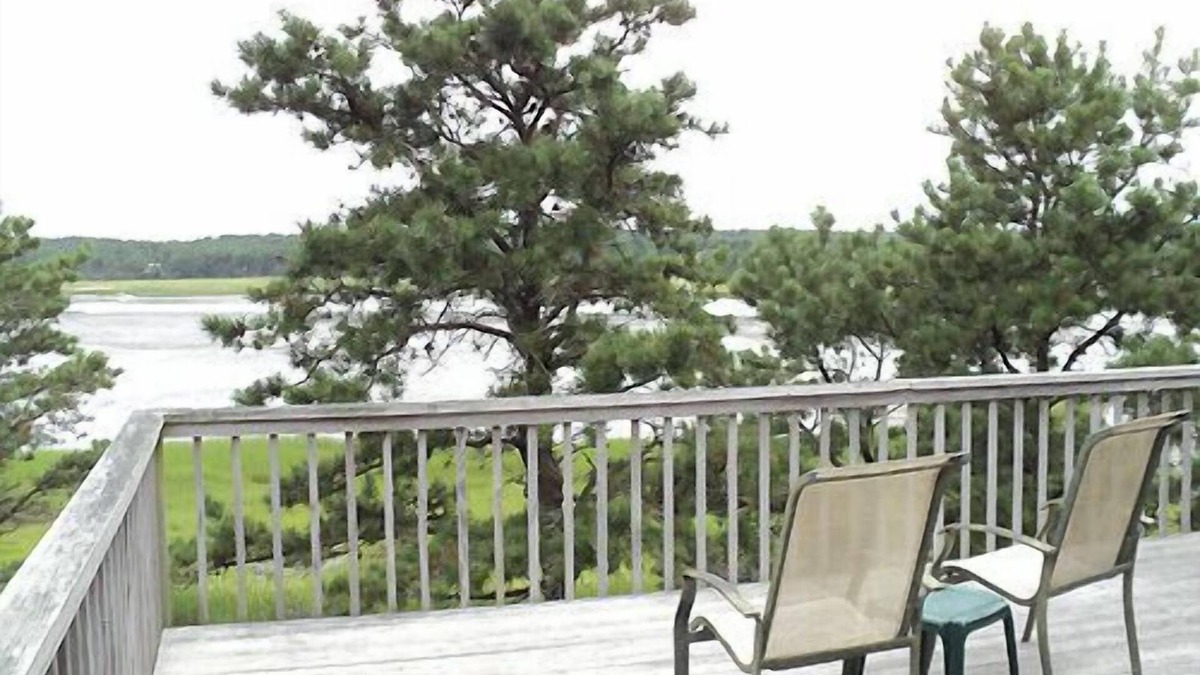 Wellfleet House | On Blackfish Creek with Amazing Views! (1278)