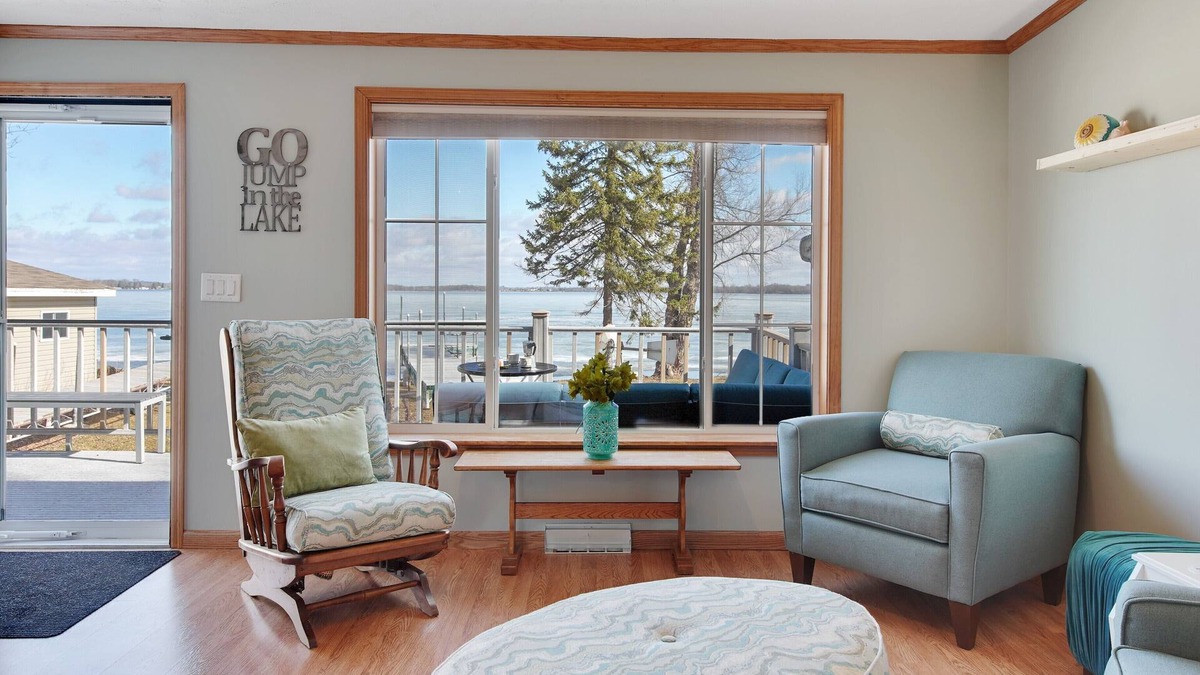 Rush City House | On East Rush Lake - open for year around fun