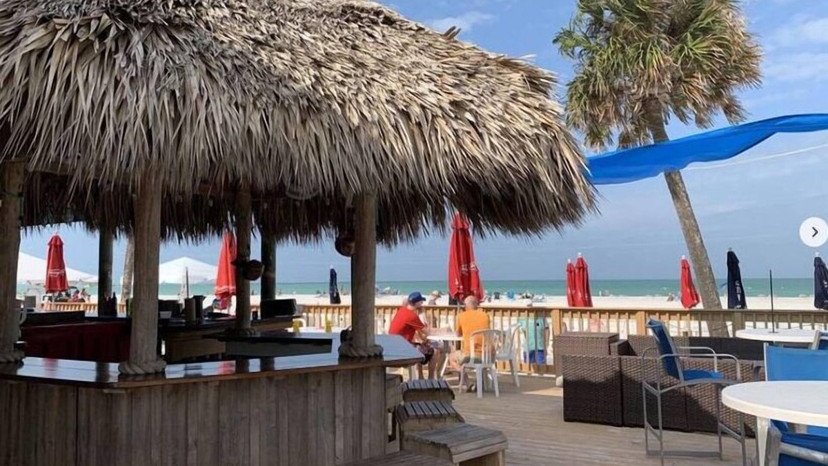 Palmetto House | On Golden Pond-Spacious 2 bedroom Close to Beaches