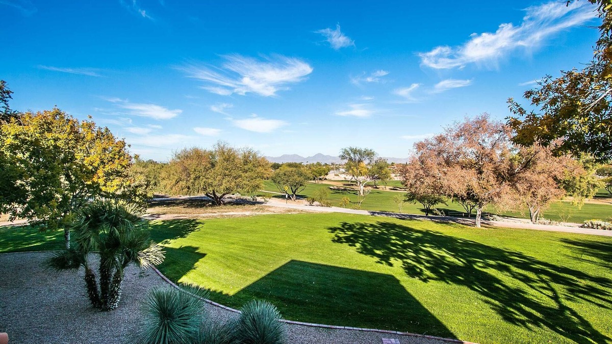 South Scottsdale Condo | On golf course luxurious 2 bed/2 bath condo in the heart of Scottsdale