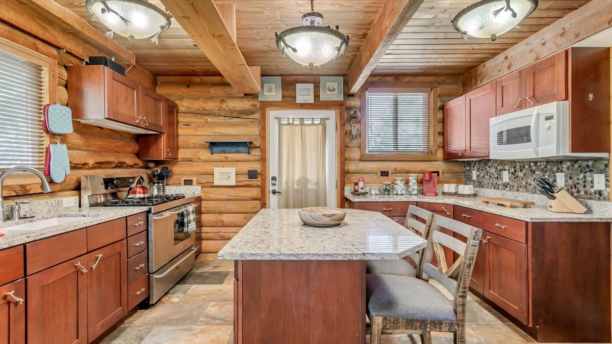 Tollgate Canyon Cabin | On Mountain Time Cabin