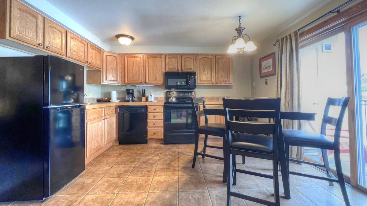 Crested Butte Condo | On Shuttle Route, Mountain Views! Great Rates, Pool & Hot Tub, Game Room!