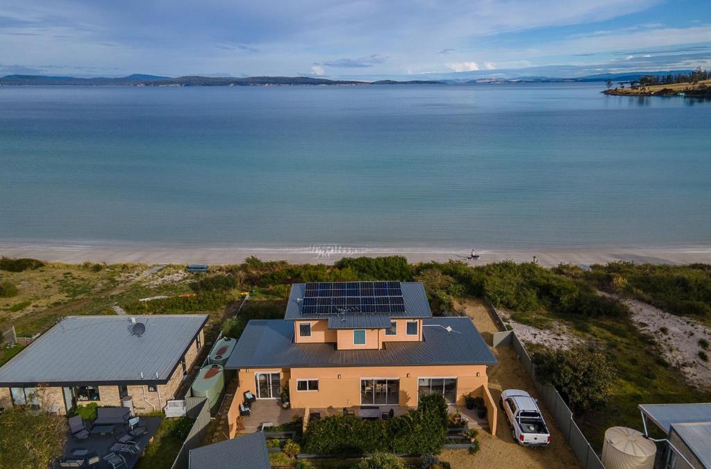 Connellys Marsh House | On the Beach at Connellys
