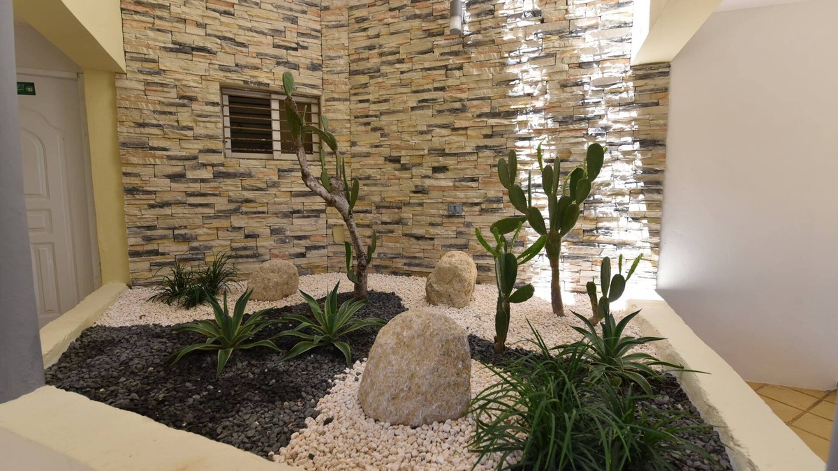 Costambar Apartment | On the Beach! Home away from home
