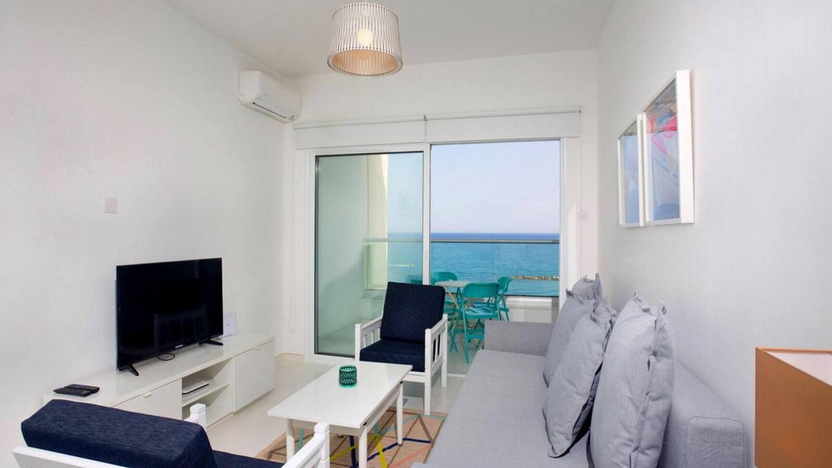 Agios Tychon Apartment | On the Beach Penthouse