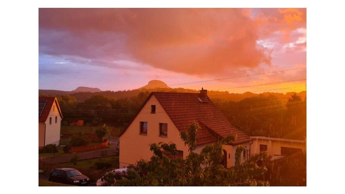Bad Schandau Apartment | on the edge of town Comfortable Vacation Home