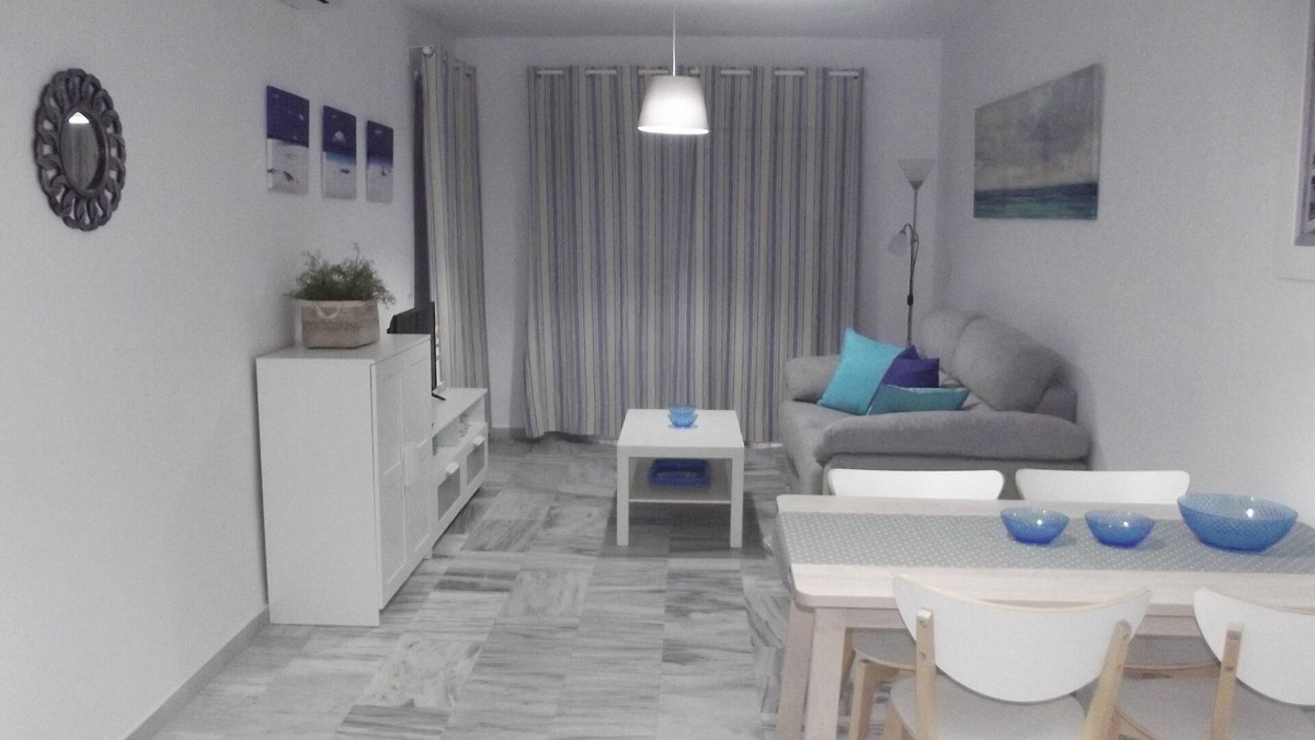 Rincon de la Victoria Apartment | ON THE MARITIME WALK WITH FREE WIFI
