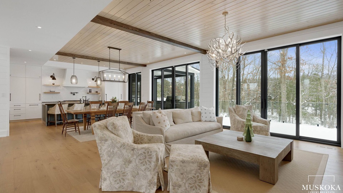 Severn House | On the pristine shores of Gloucester Pool in the heart of Muskoka.