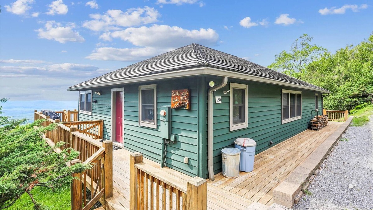 Timberline House | On The Rocks : 5 BR, 4 BA House in Canaan Valley, Sleeps 14