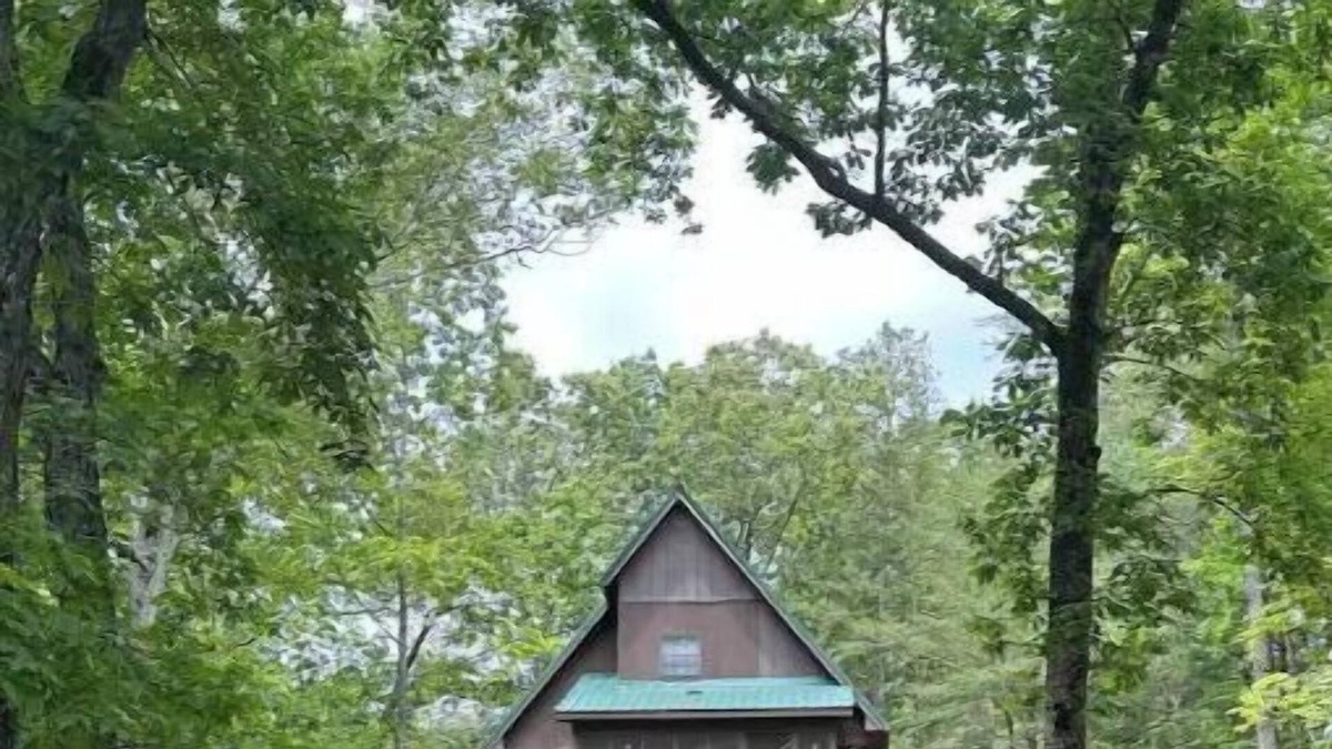 Ocoee Cabin | On The Rocks
