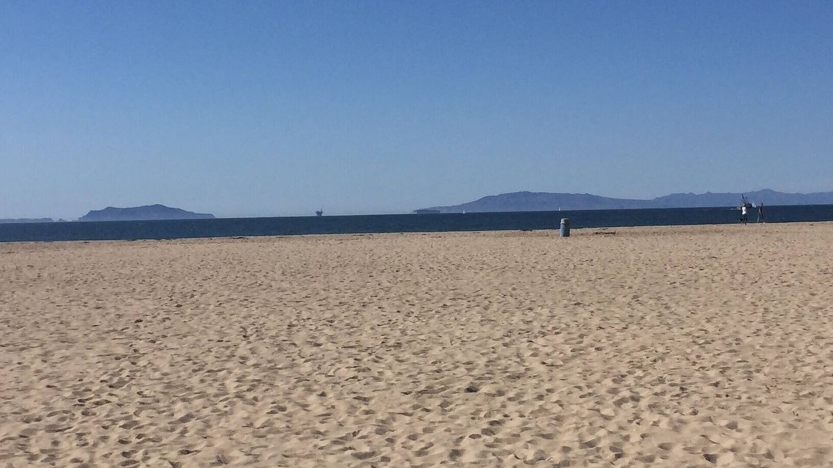Silver Strand Apartment | On the Sand - Silverstrand Beach