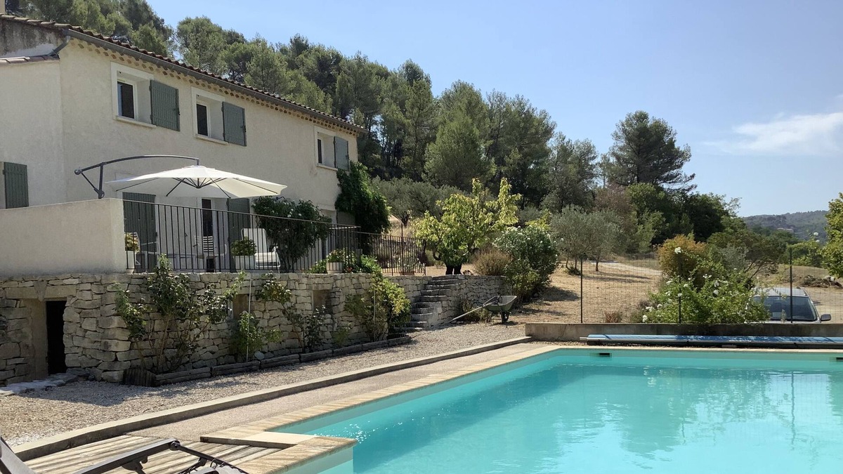 Le Beaucet House | On the side of a valley, surrounded by nature