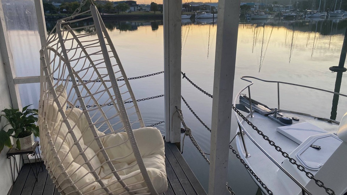 Whangarei House | On the water Boat House.