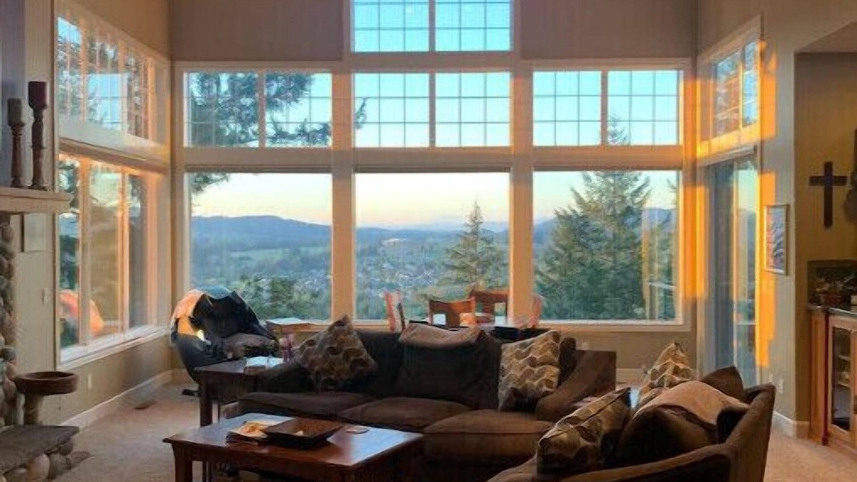Carver House | On top of the mountain