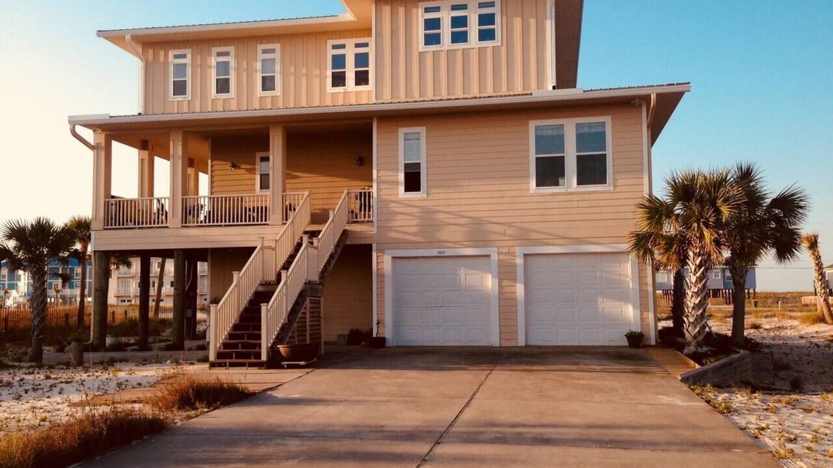 Navarre Beach House | Once Upon A Tide, Family Fun or Romantic Getaway
