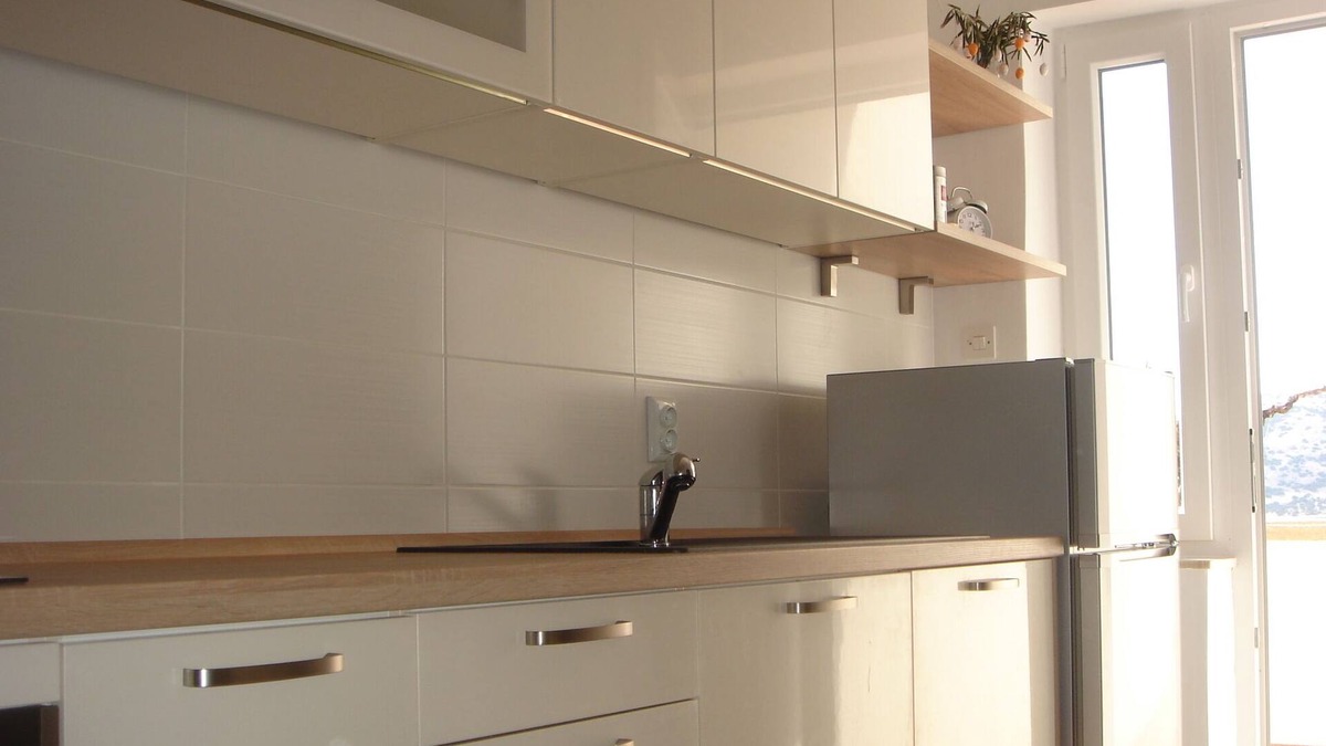 Stara Novalja Apartment | One bedroom apartment near beach Stara Novalja, Pag (A-13938-b)