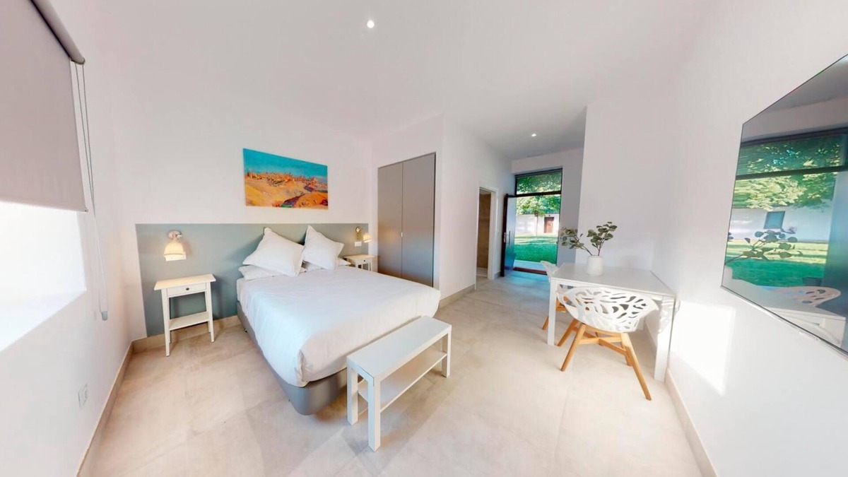 Province of Toledo Apartment | One Bedroom Apartment
