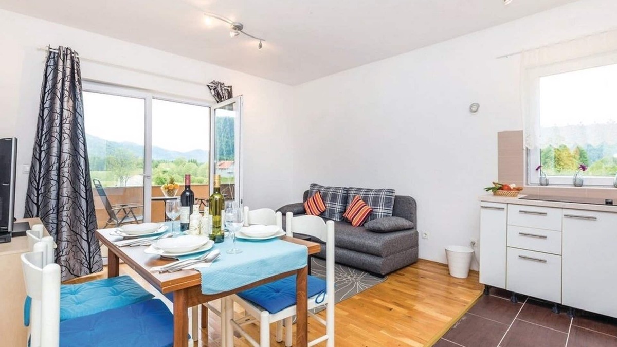 Jasenak Apartment | One bedroom apartment with balcony Jasenak, Karlovac (A-17501-b)