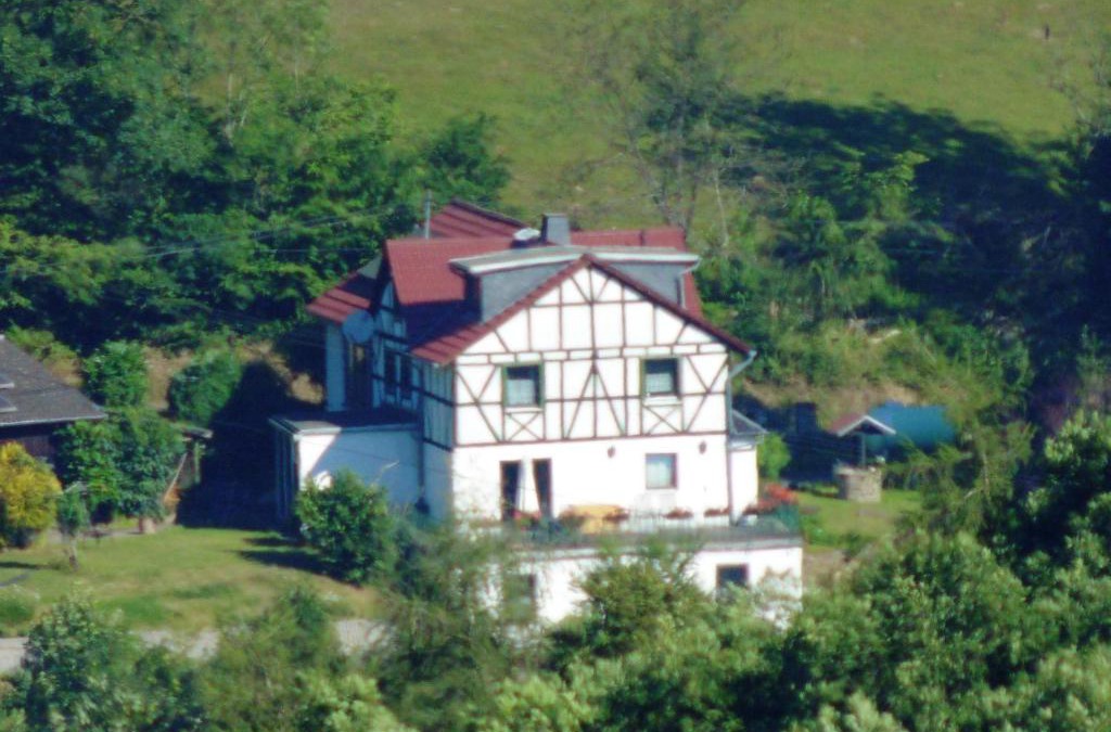 Waldbreitbach Apartment | One bedroom appartement with jacuzzi furnished terrace and wifi at Waldbreitbach