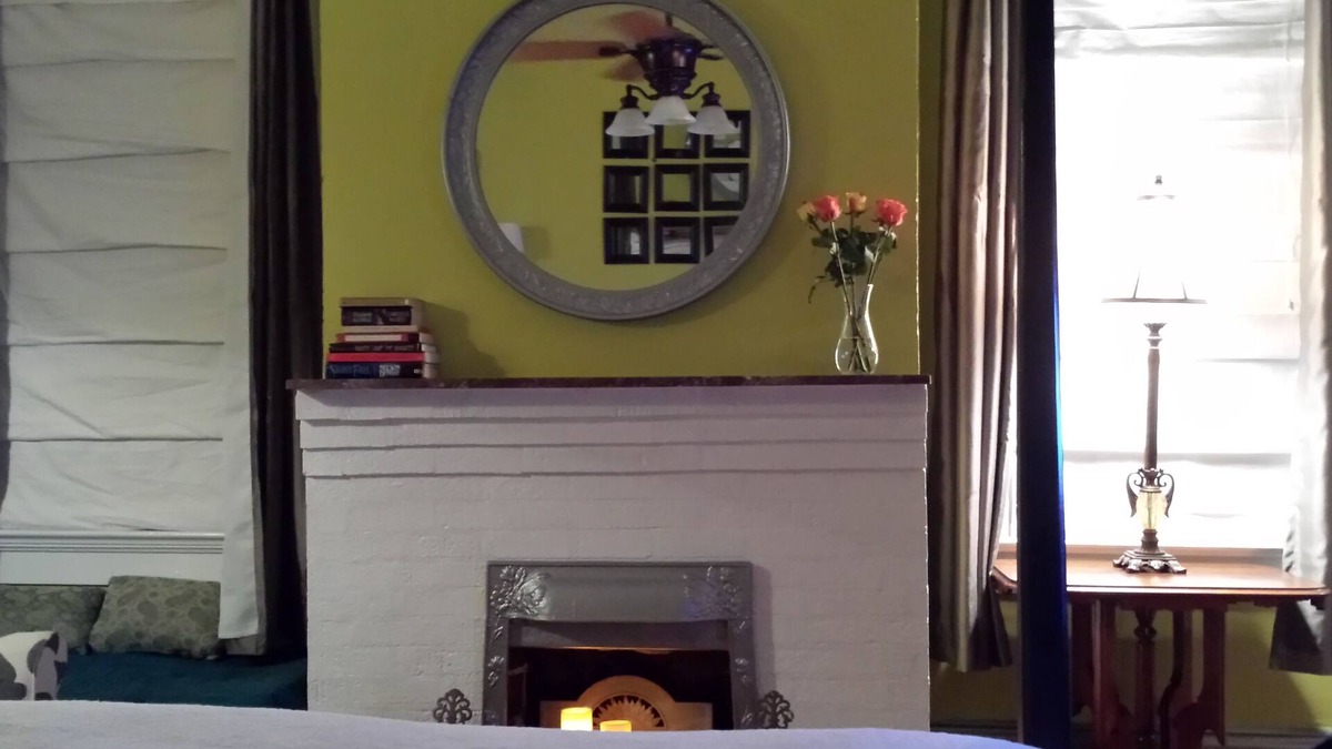 Audubon Apartment | One bedroom apt near Tulane and Loyola