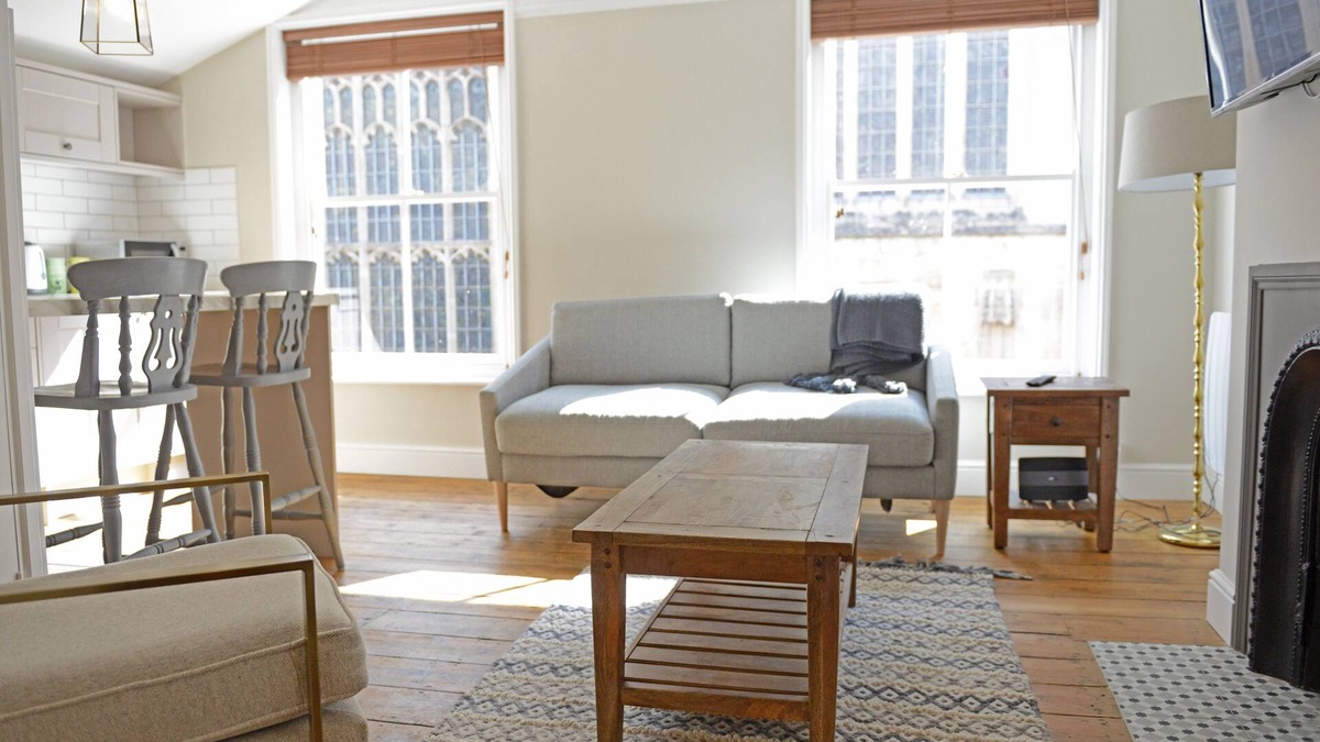 Bury St Edmunds Apartment | One bedroom apartment with Cathedral View in Historic Town of Bury St Edmunds