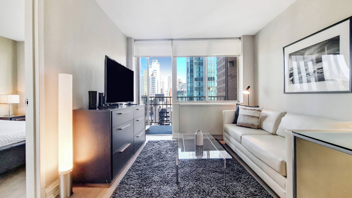 NoMad Apartment | One Bedroom in Flatiron District with Rooftop
