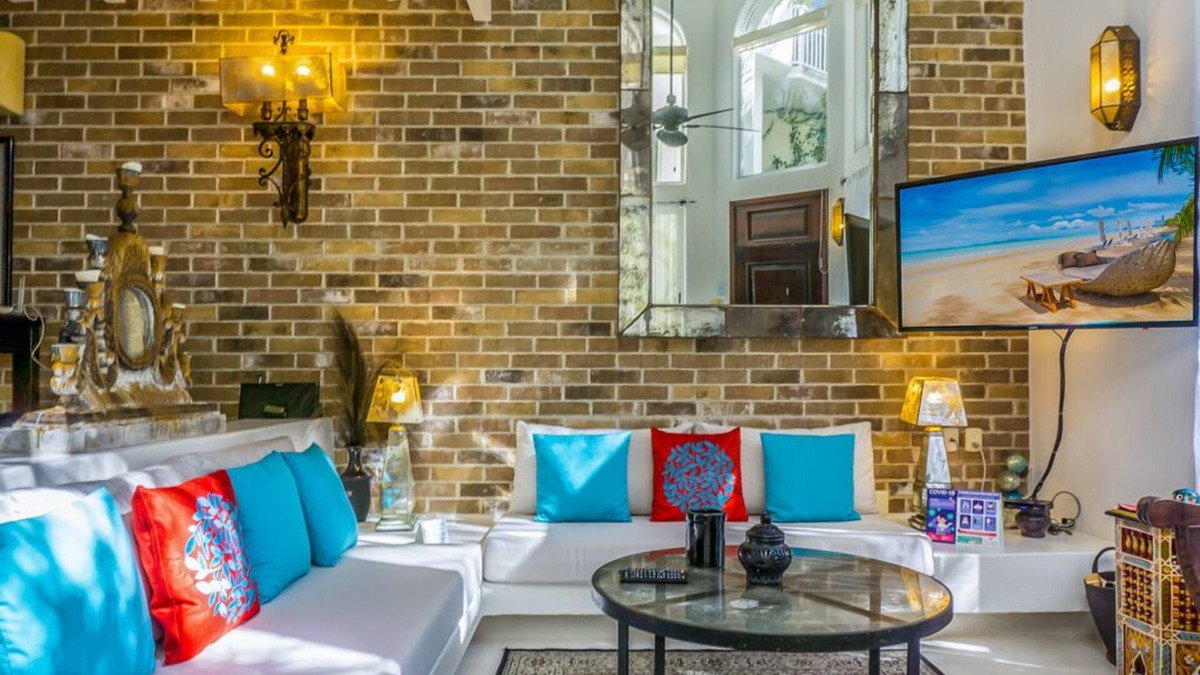 Gonzalo Guerrero Condo | One bedroom Luxury condo by BRIC at The Royal Palms