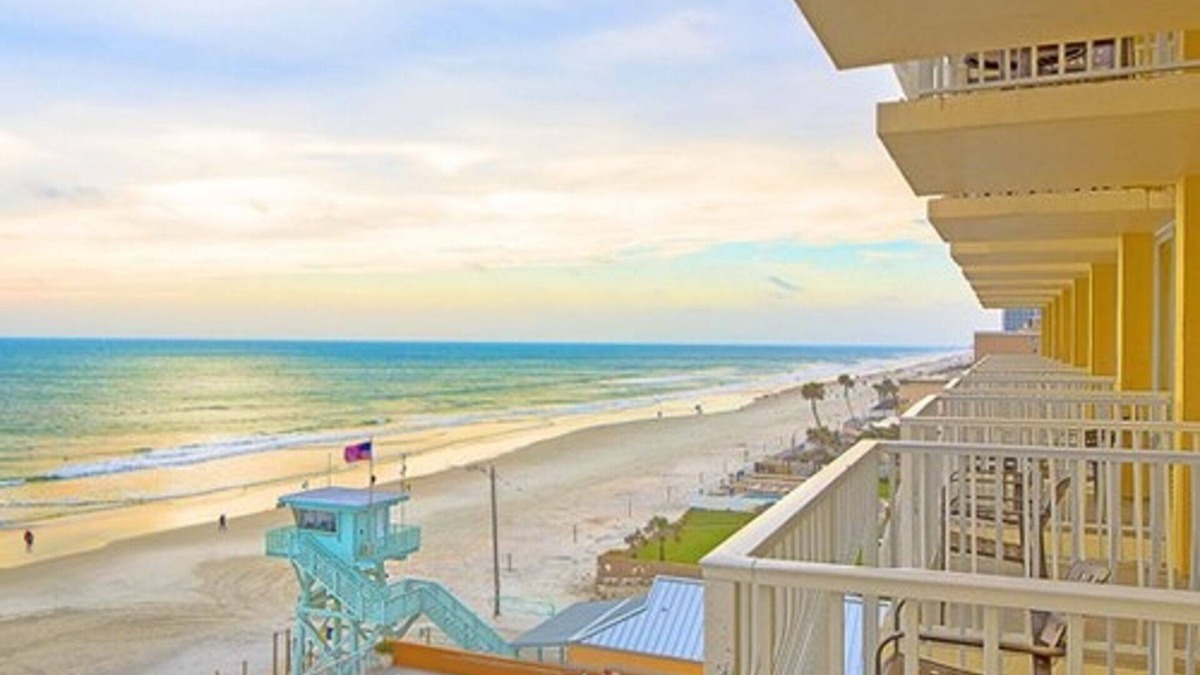 Ormond Shores Condo | One Bedroom Ocean Front Condo, Ormond Beach 1754022