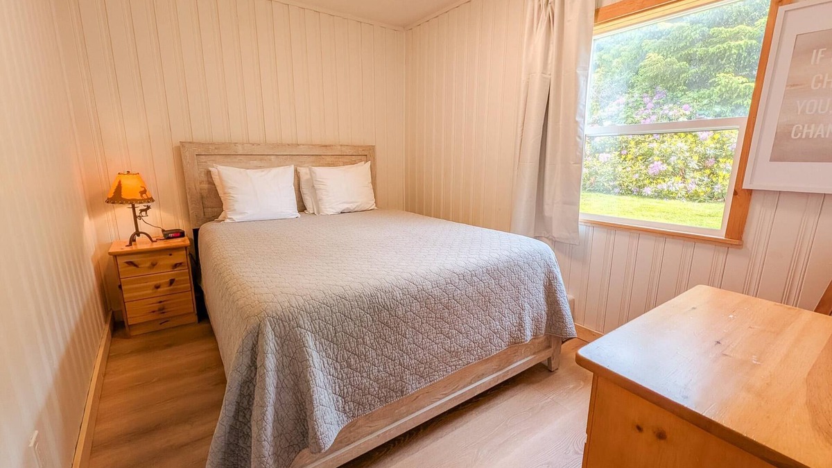 Ucluelet Cottage | One Bedroom Suite | Ocean View