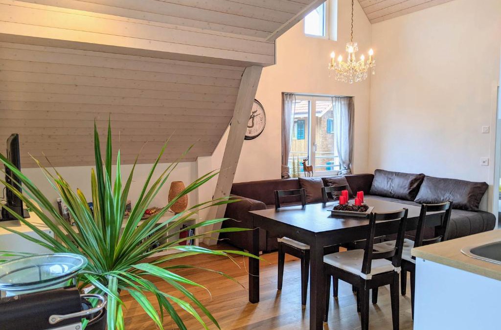 Alpnachstad House | One Bedroom Suite with private bathroom