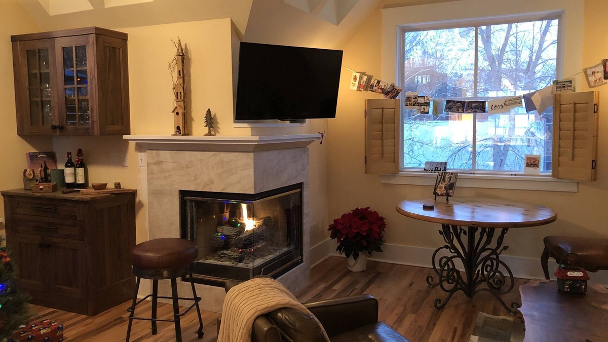 Telluride Condo | One Block to Gondola & Town! Amazing views ! Brand new Remodel !