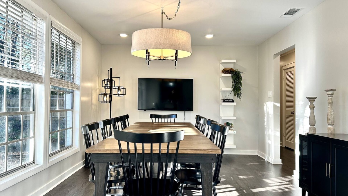 Savannah House | One-Level Home with bunk room and 70" smart TV