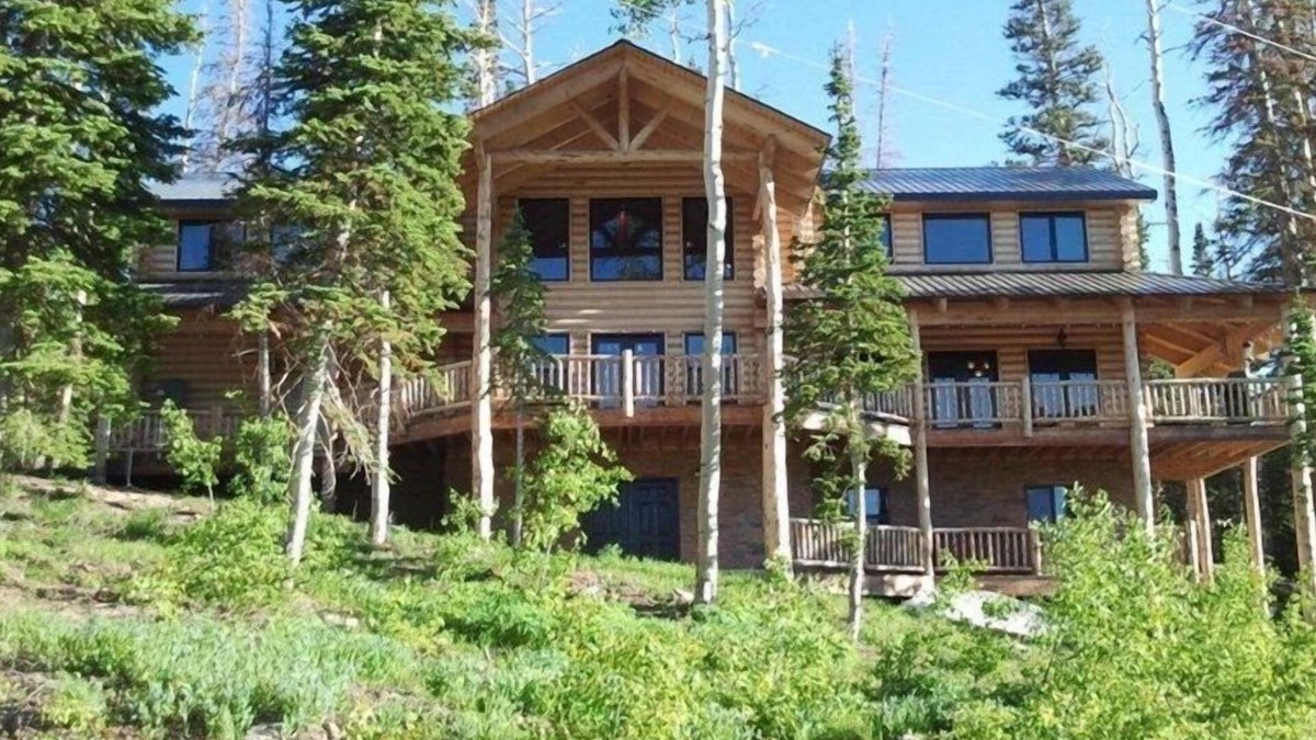 Brian Head Cabin | ONE MIN TO SKI LOCATION