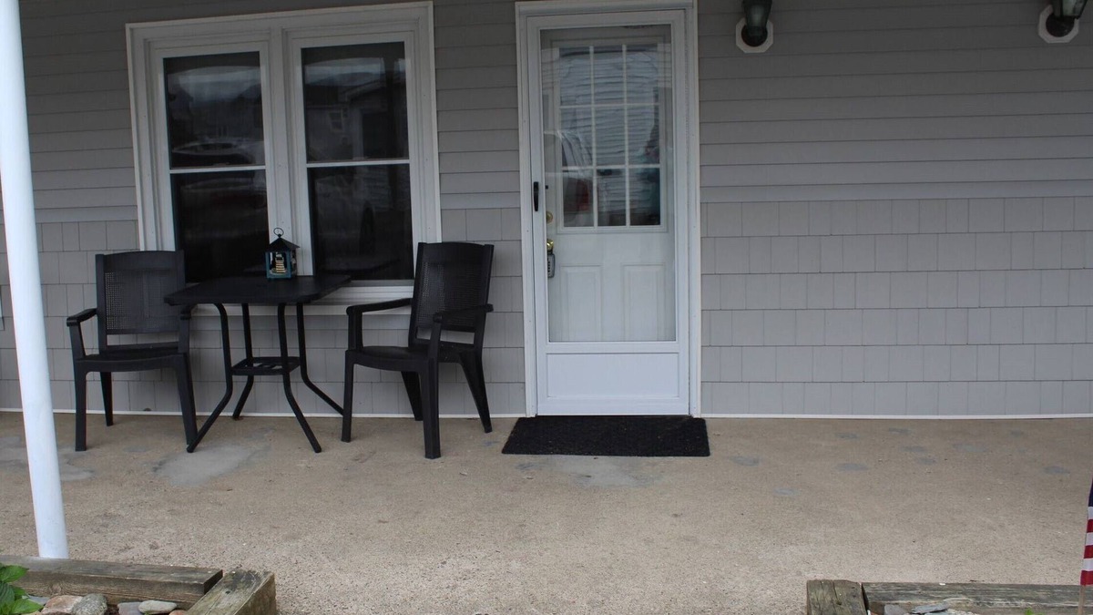 Wells Beach Condo | One Minute Walk To The Beach!