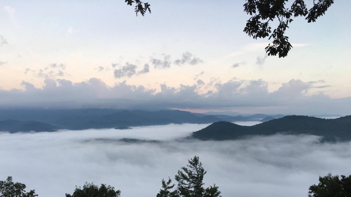 Dillard House | One of a Kind...Above the Clouds