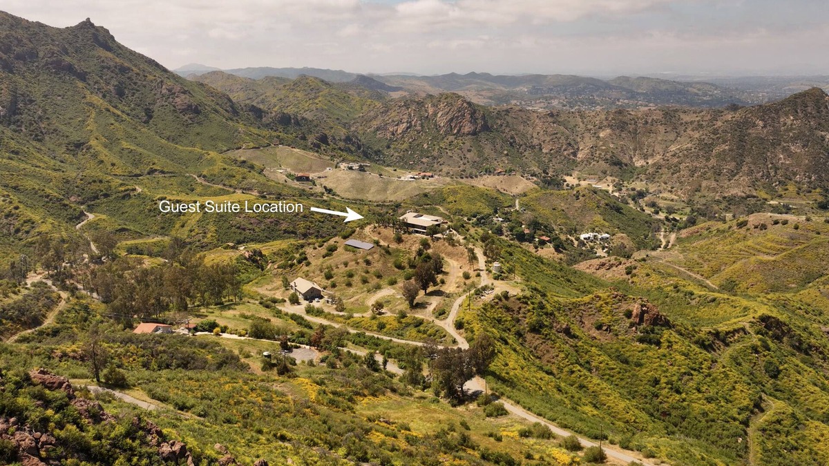 Agoura Hills Apartment | One-of-a-Kind Mountain Retreat