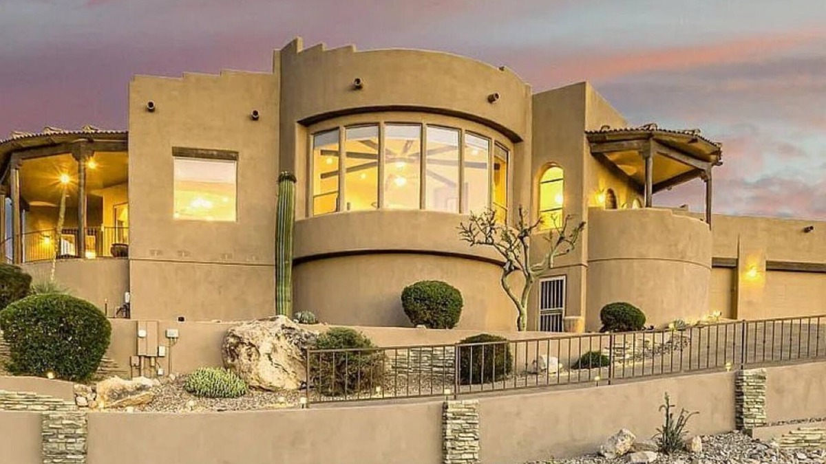 Gold Canyon House | One of a Kind Secluded Home w/Pool in Gold Canyon: Captivating Views All Around