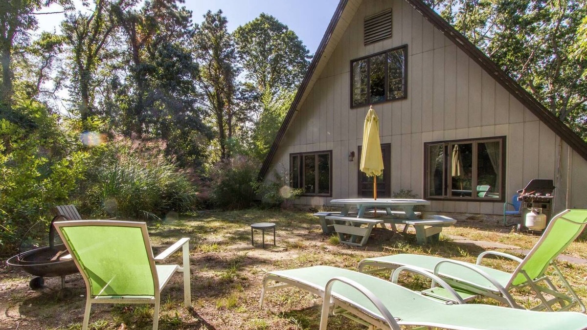 North Eastham House | One of a Kind " The Nauset Teepee" Peaceful Oasis near the bay