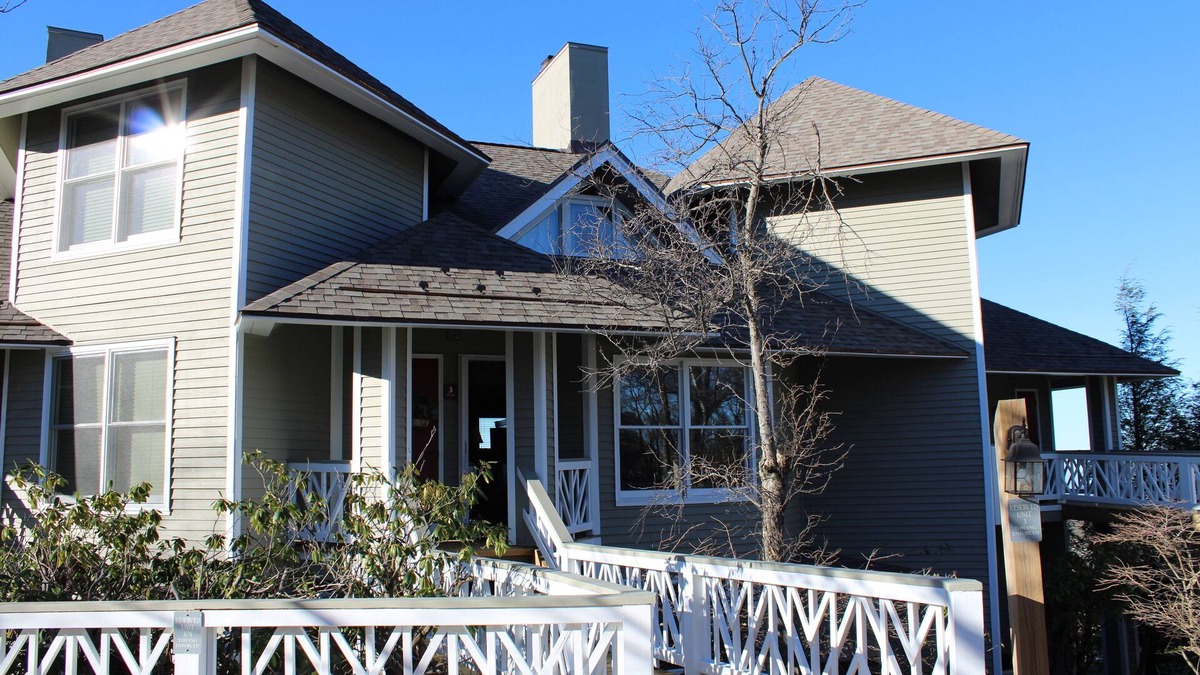 Nellysford House | One of the Best Views in Wintergreen!
