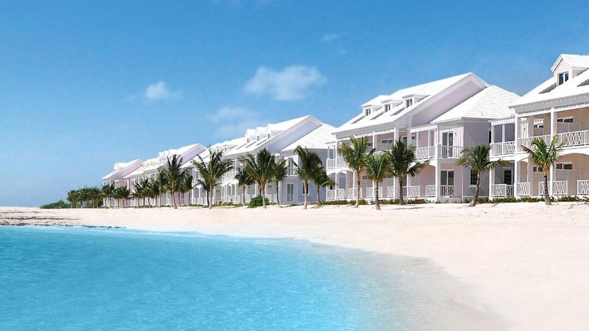Palm Cay House | One step from the Beach in Paradise
