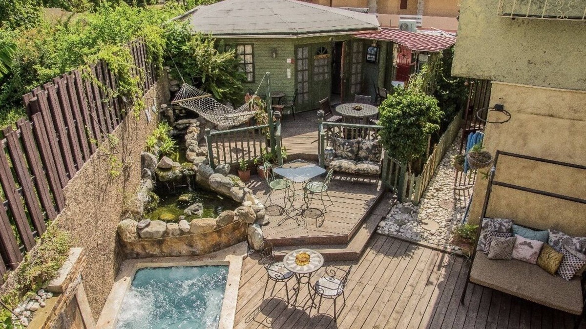 Eastwood Park House | One32 Guest House