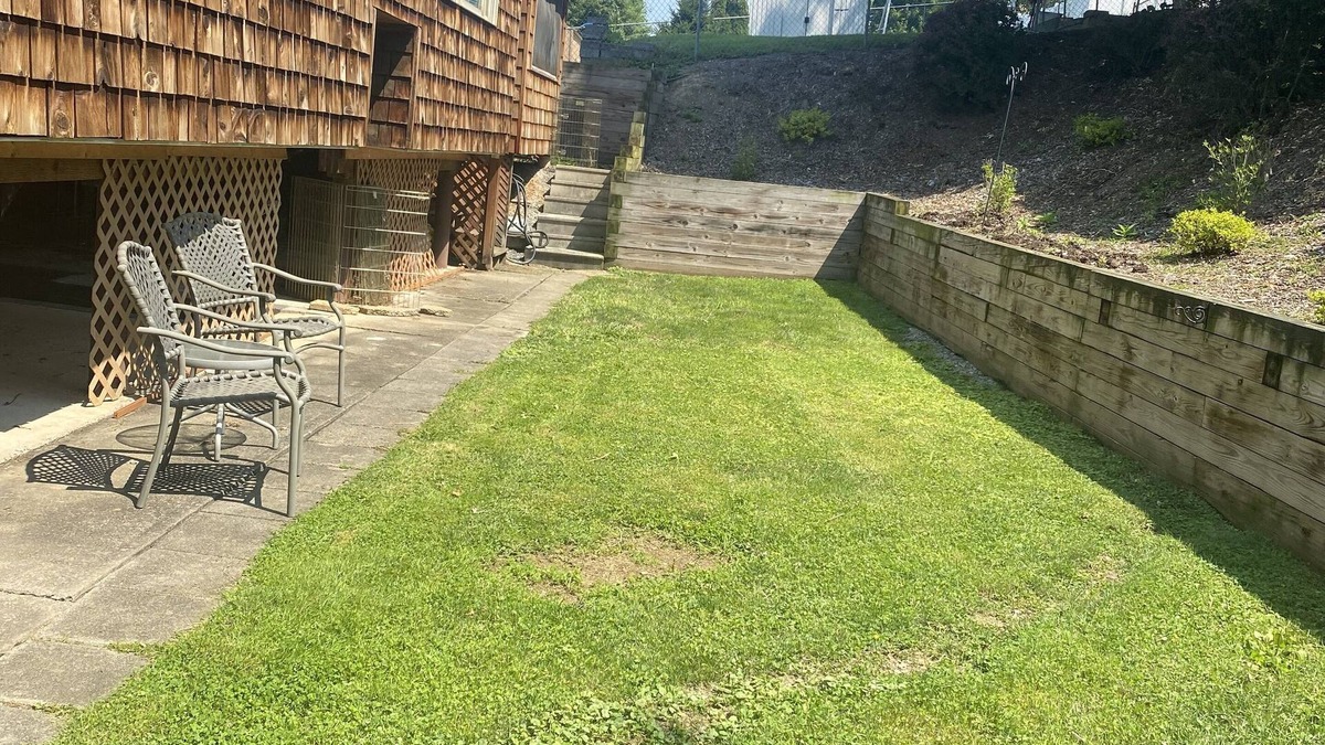Morgantown House | ONLY 10 min to West Virginia University!