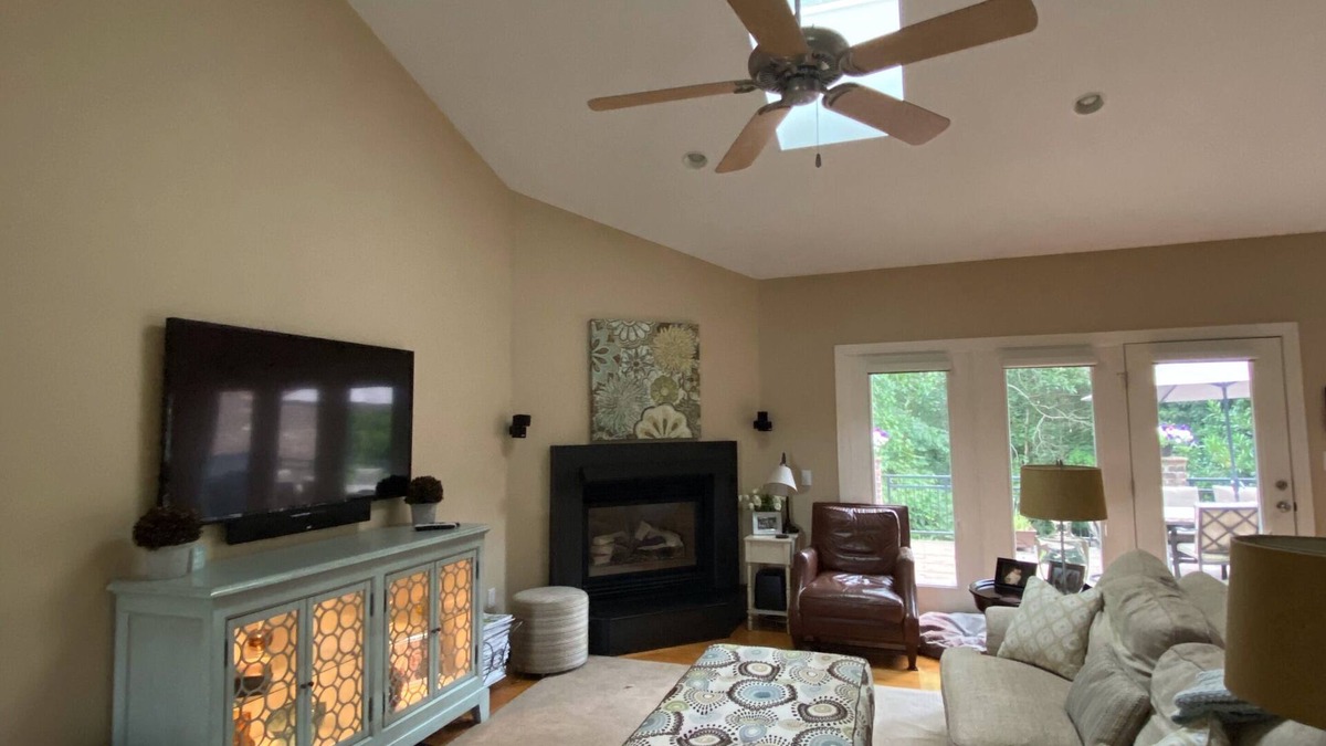 High Point House | Only 10 minutes from Furniture Market in downtown High Point