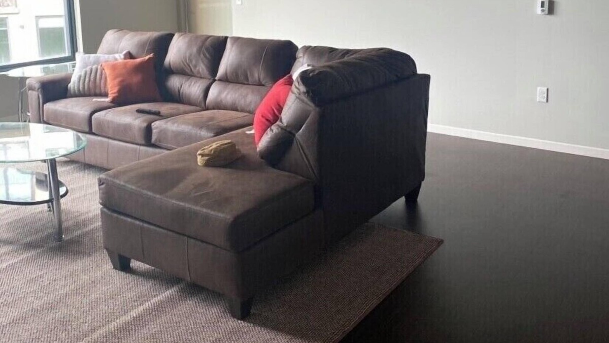 Ohio City Apartment | Only the best for you! BOOK NOW BEFORE ITS GONE