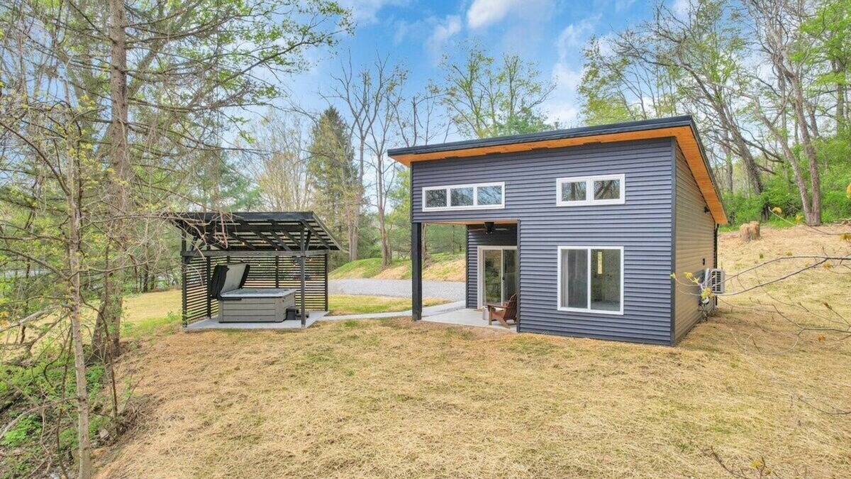 Rockbridge Apartment | Onyx - Near Hocking Hills