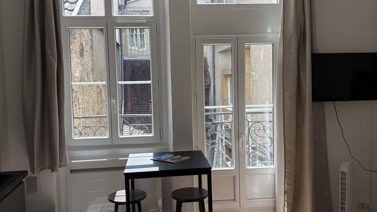 Old Town Apartment | Opale - In the heart of Dijon
