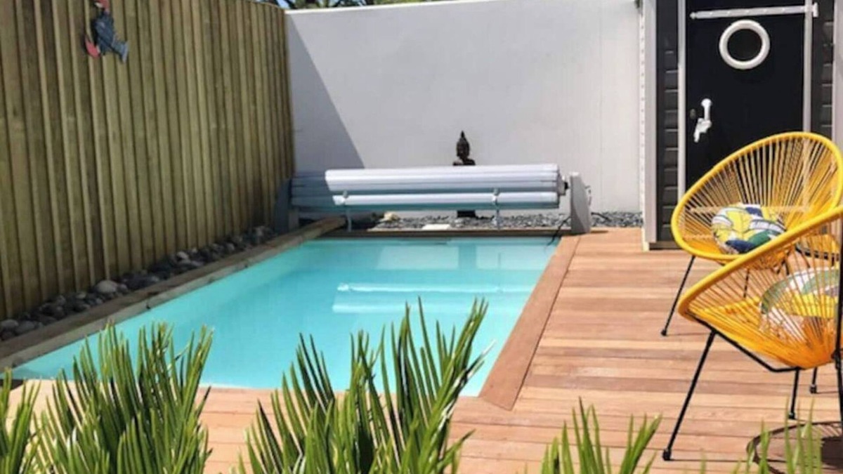 Saint-Georges-d'Oleron Villa | "øpaline" villa near the beach with heated pool